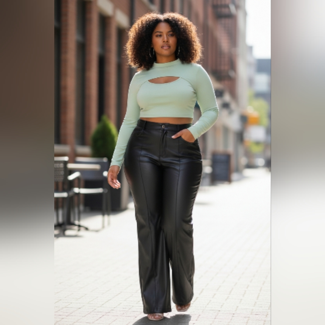 Pretty Little Thing Plus Black Faux Leather Seam Detail Wide Leg Trouser Us 24